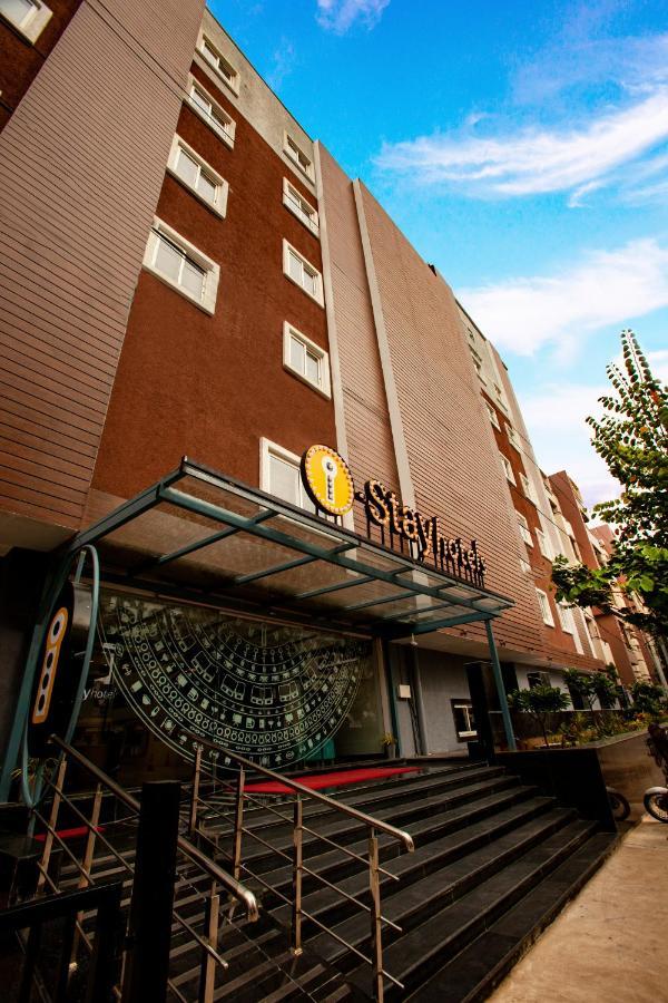 Hotel Istay Hitec Hyderabad Exterior foto