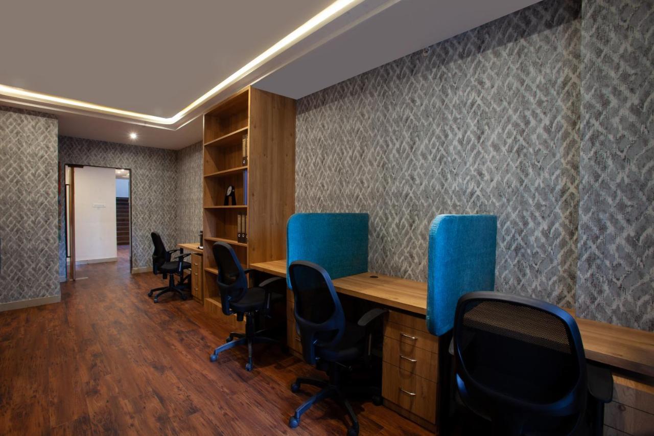 Hotel Istay Hitec Hyderabad Exterior foto