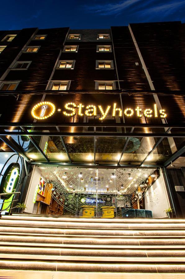 Hotel Istay Hitec Hyderabad Exterior foto