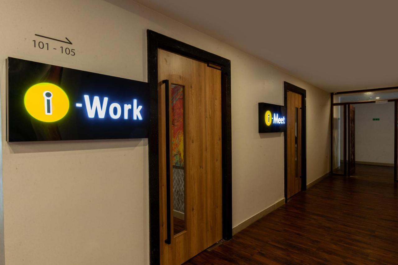 Hotel Istay Hitec Hyderabad Exterior foto